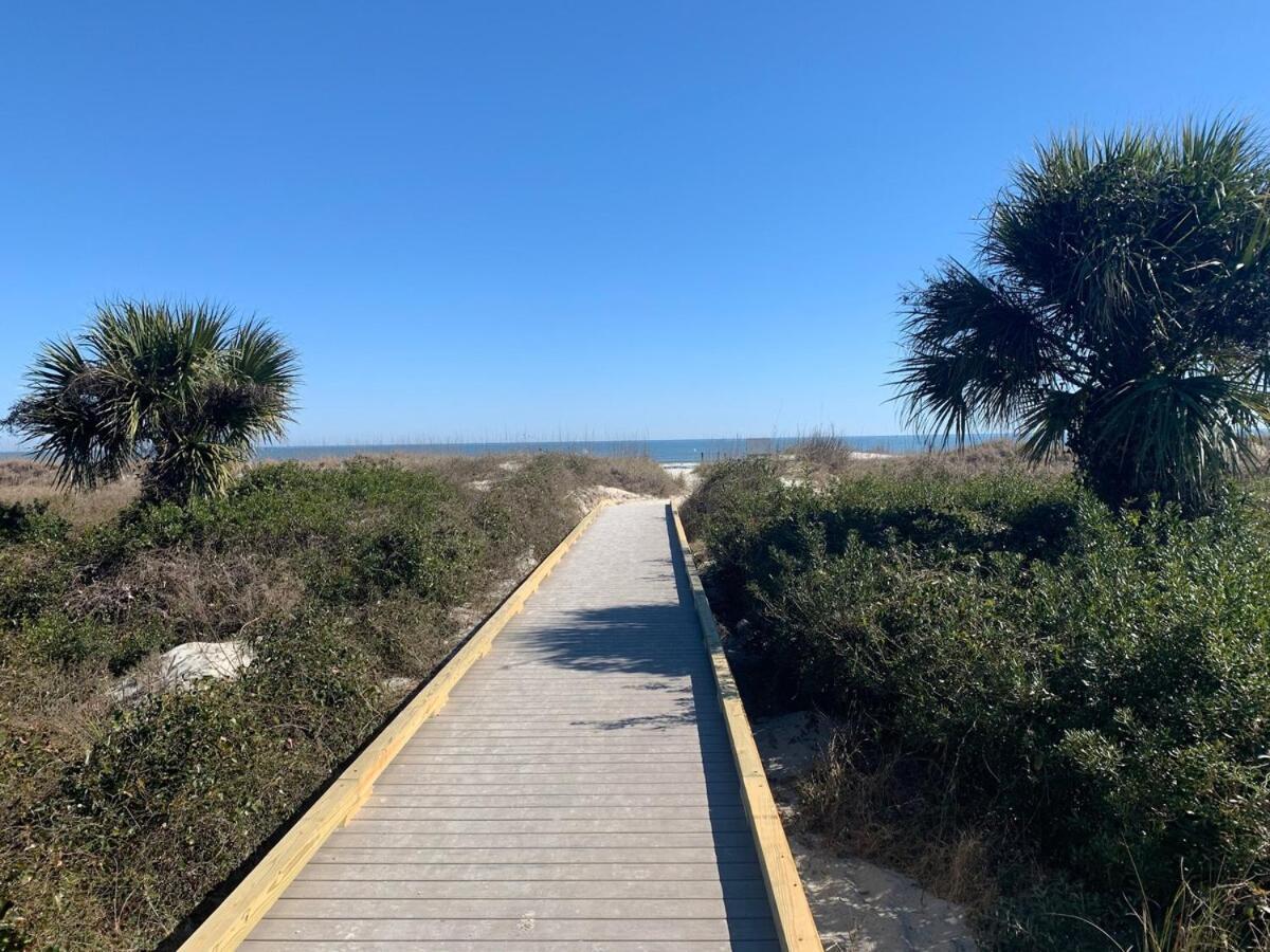 Coastal Getaway Oceanview Condo In Hilton Head Hilton Head Island Exterior photo